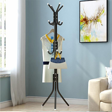 Vertical clothes hanger