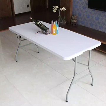 Portable Plastic Folding Table